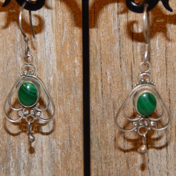 Vintage Jewelry - Vintage Malachite & Silver Dangle Earrings